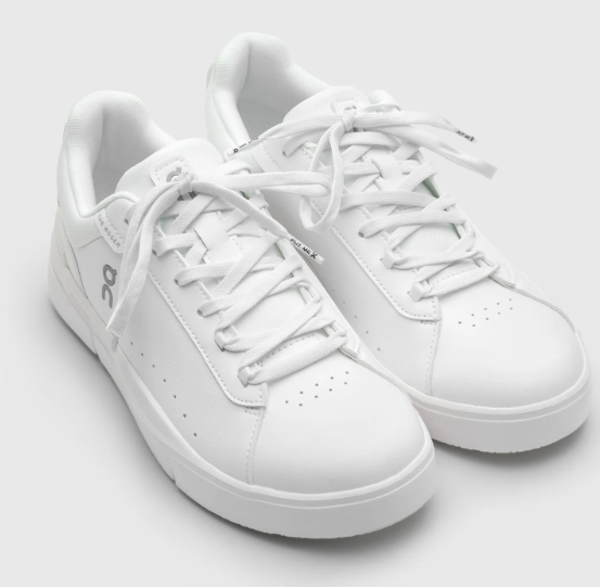 ON Women’s The Roger Advantage Sneaker