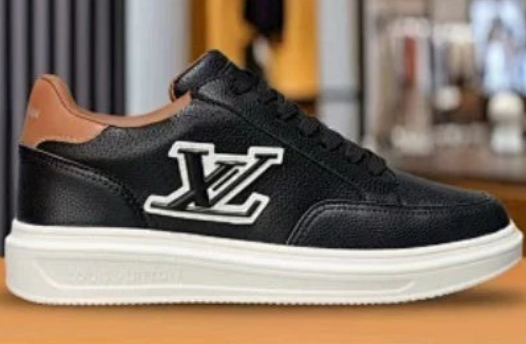 Louis Vuitton Trainer – Luxury Streetwear Style
