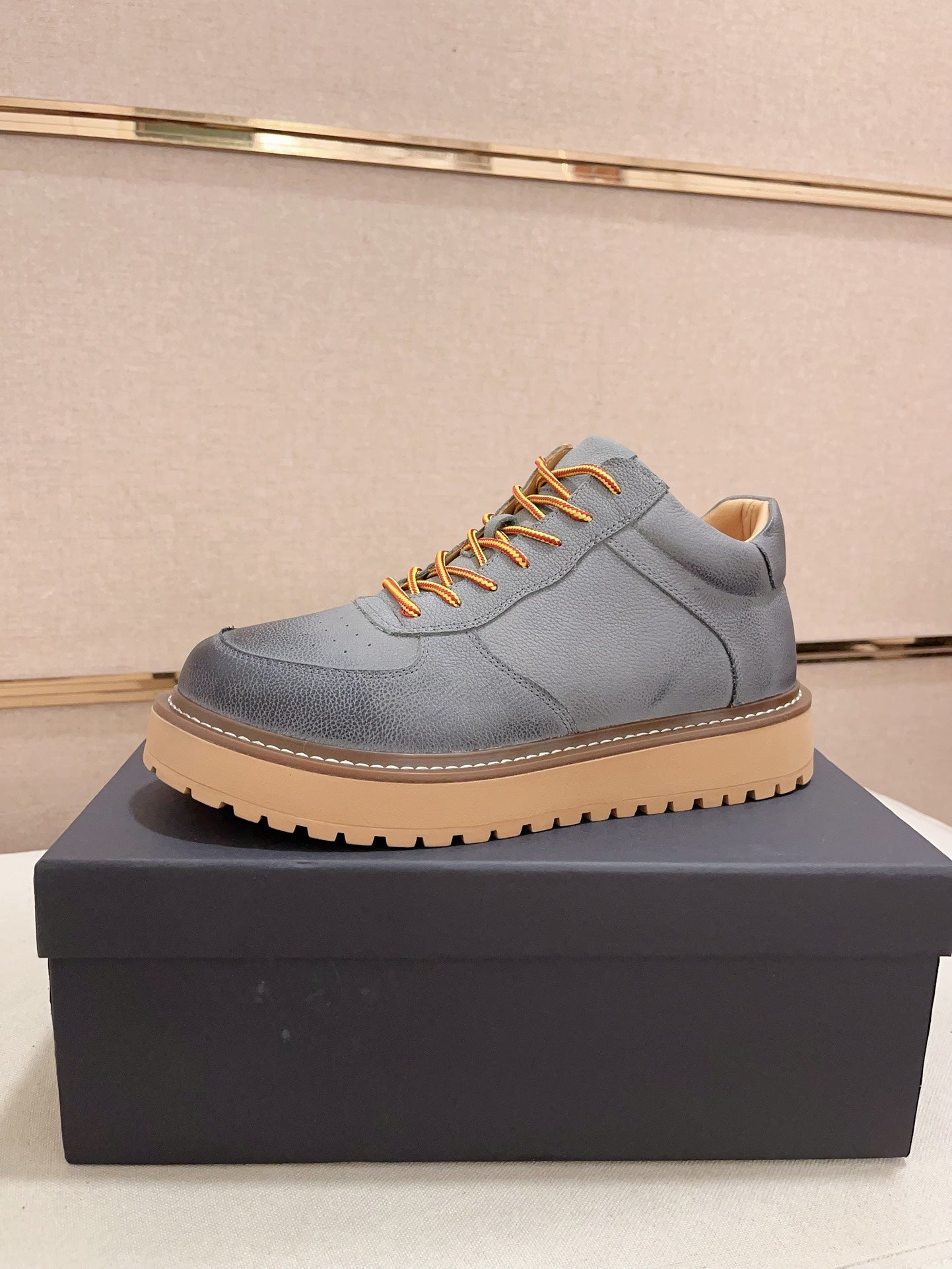 UGG Ca78 Tasman White Sneaker — EU 38–44