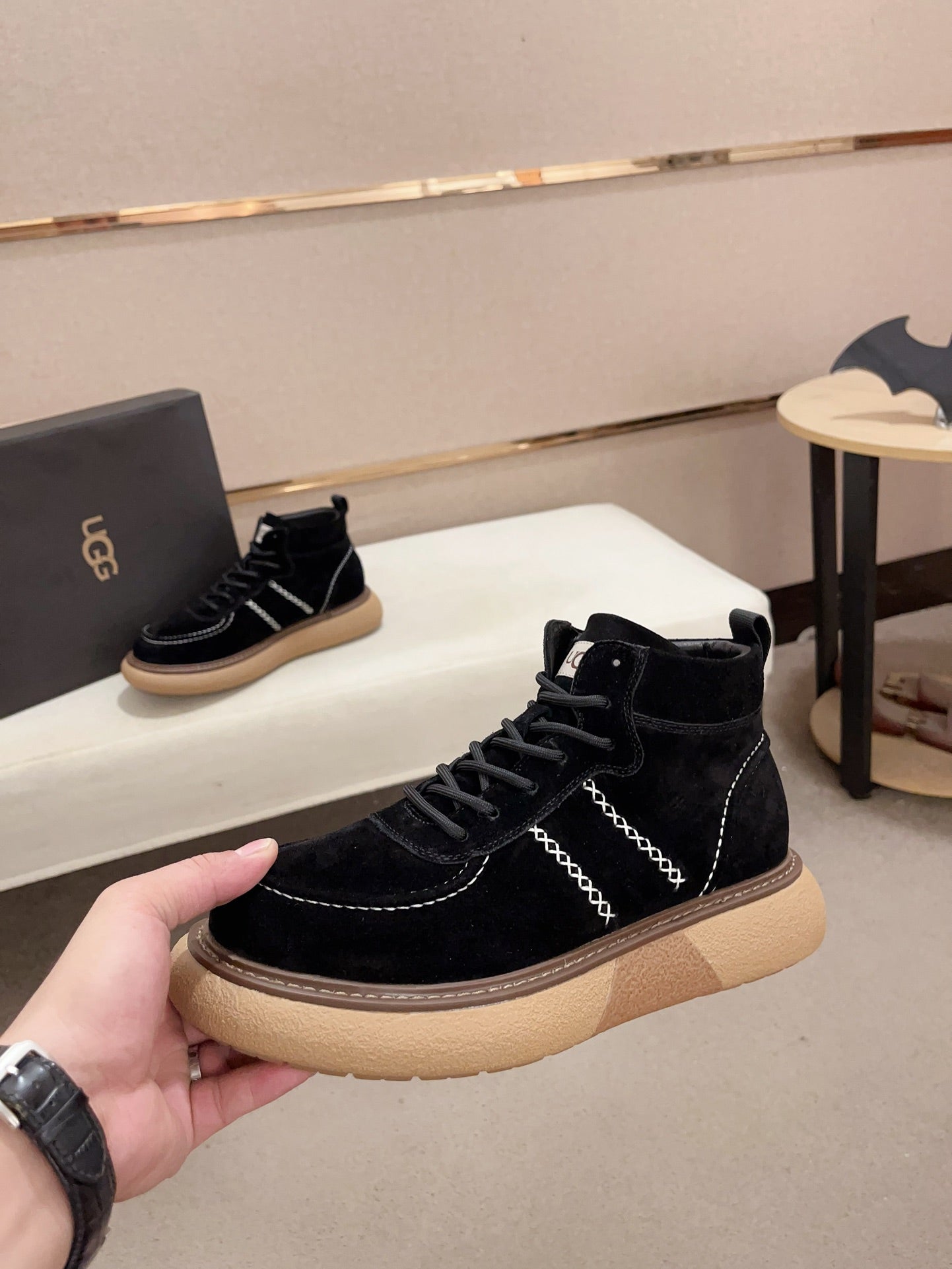 UGG Ca78 Tasman Black — Dark Edge, All-Day Comfort | EU 38–44