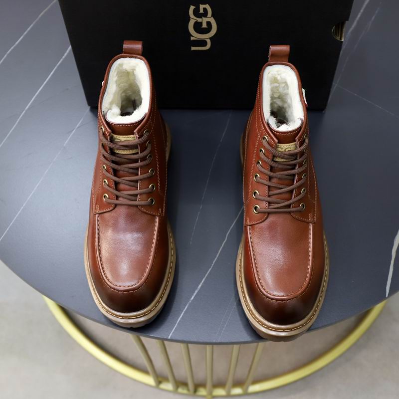 UGG Neumel Sneaker Rust — Bold Earth Tone, Effortless Edge | EU 38–44
