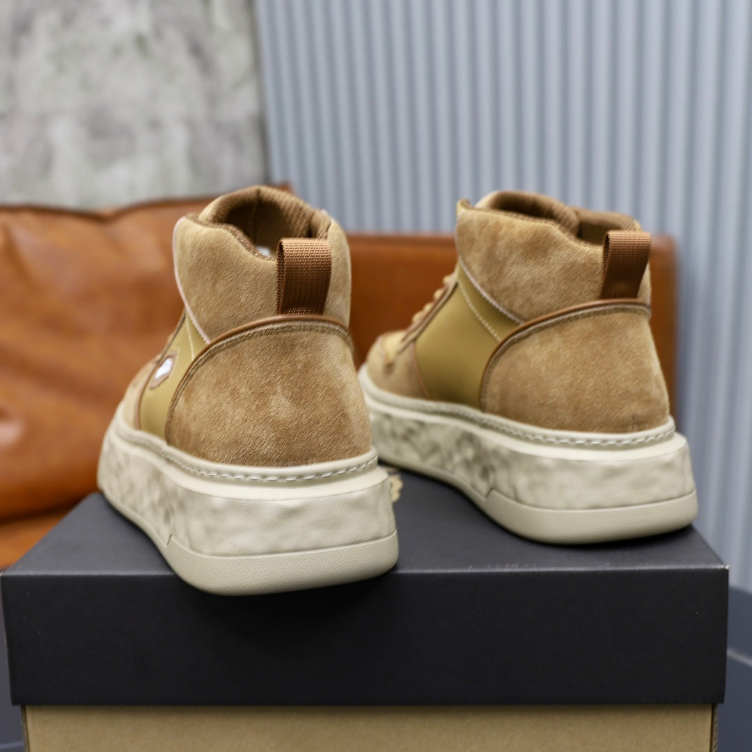 UGG Neumel Boot – Warm-Weather Essential | EU Sizes 39–44