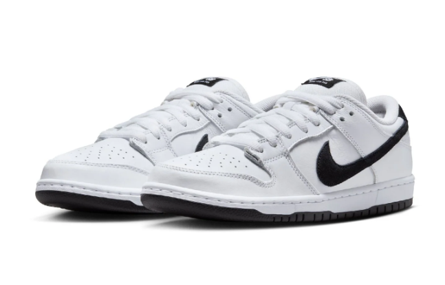 Nike SB Dunk Low Pro 'White/Black' HF3704-100