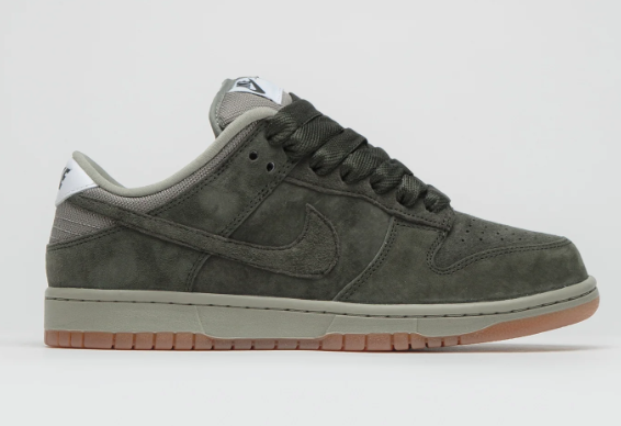 Nike SB Dunk Low Pro B 'Sequoia/Light Army' HF3704-100