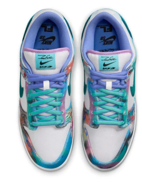 Nike SB Dunk Low x Futura Laboratories ‘Bleached Aqua’ – HF6061-400